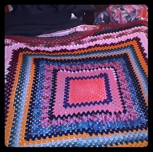 Full/queen handmade blanket nwt